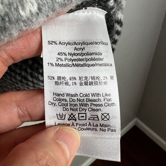 DKNY Womens Turtleneck Plaid Sweater Pull Over SMALL Black White Metallic - Picture 6 of 10